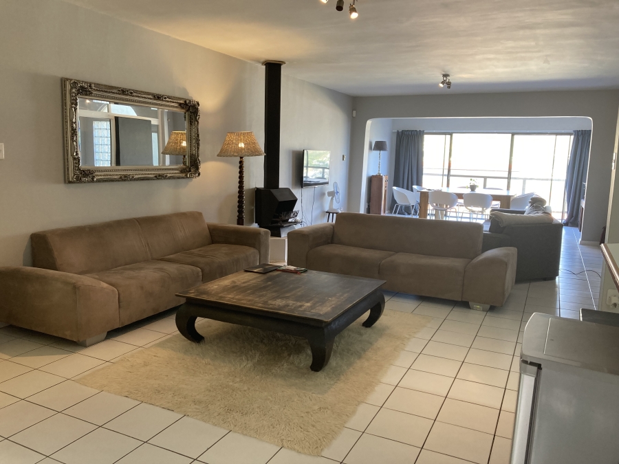 To Let 4 Bedroom Property for Rent in Beach Estate Western Cape